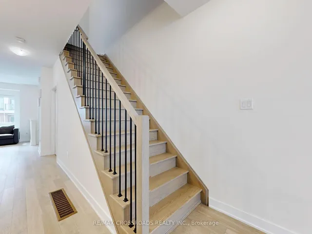 Additional property image - 73 William Duncan Rd