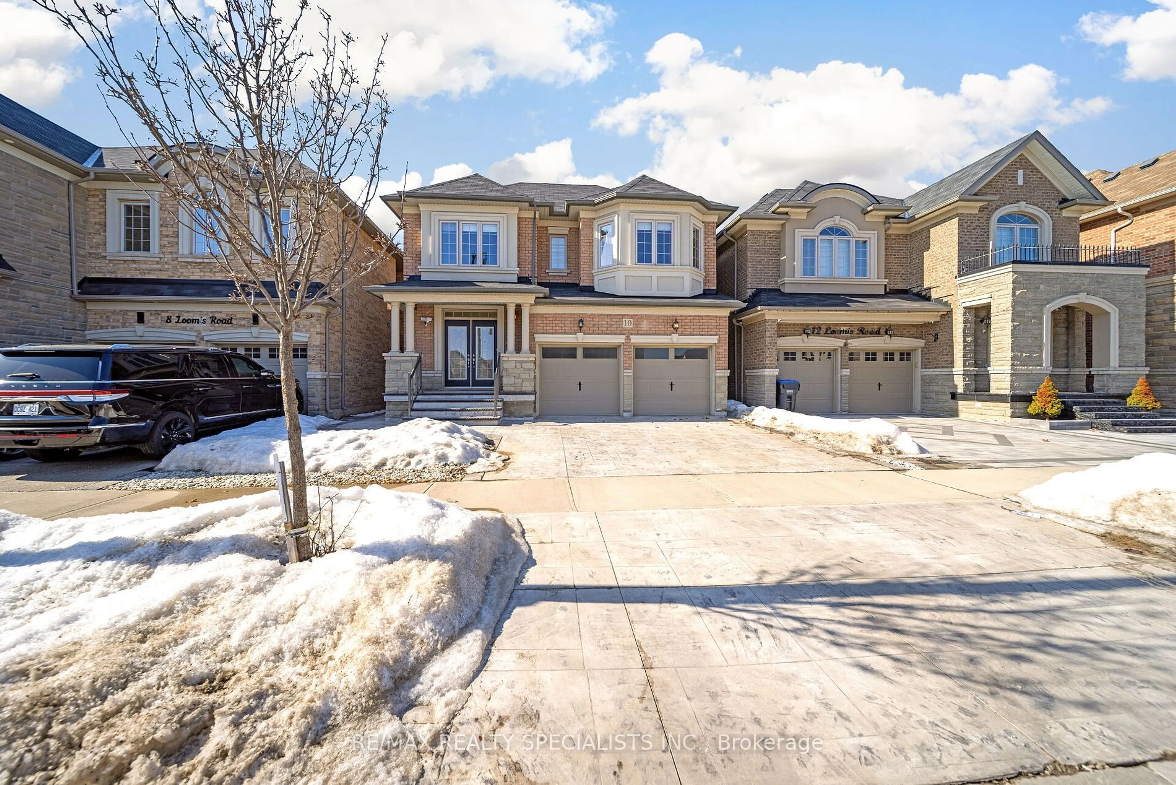 Home with brick exterior material, street for 10 Loomis Rd, Brampton Ontario L7A 4X4