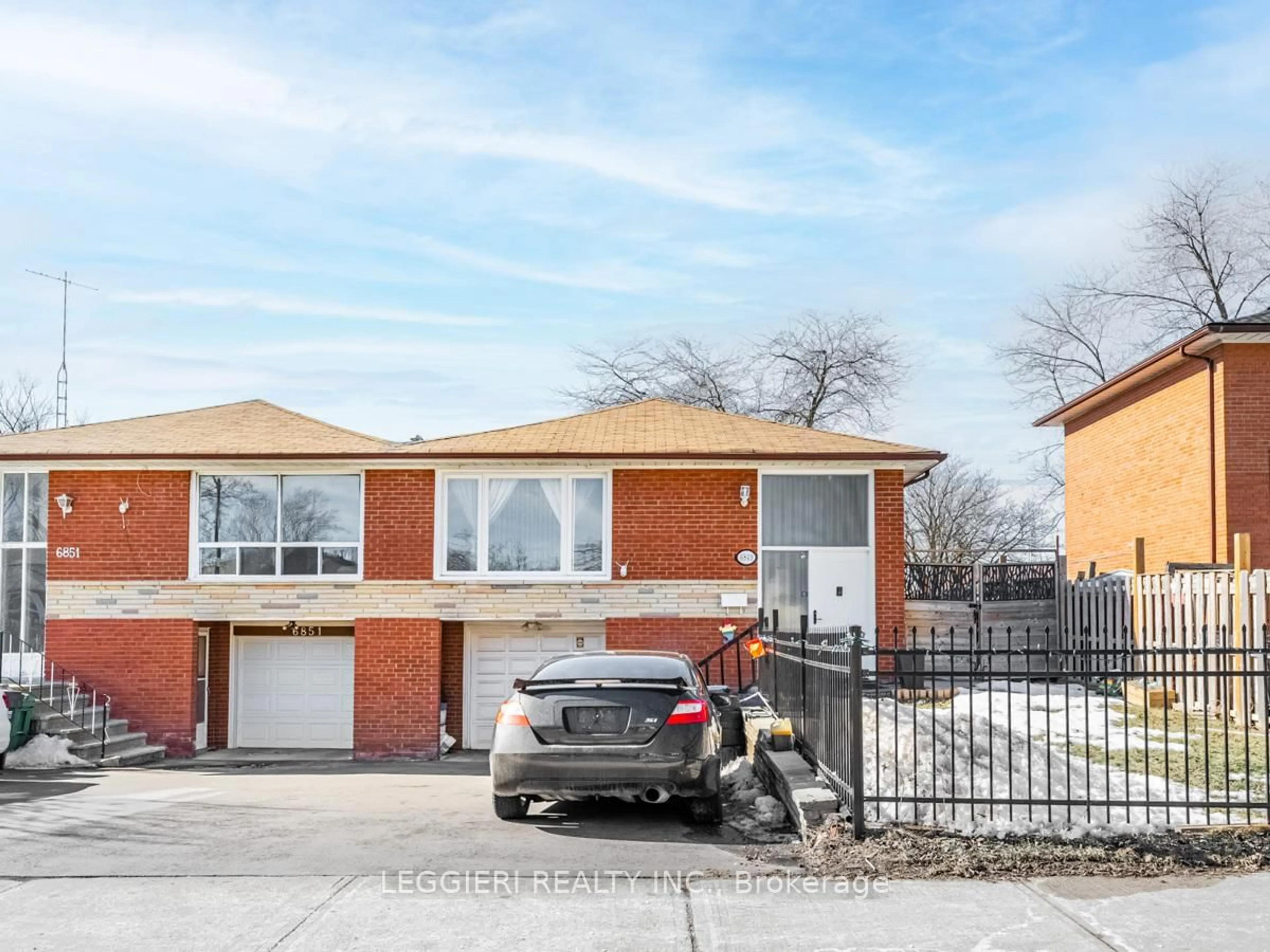 Home with brick exterior material, street for 6849 Darcel Ave, Mississauga Ontario L4T 2W6