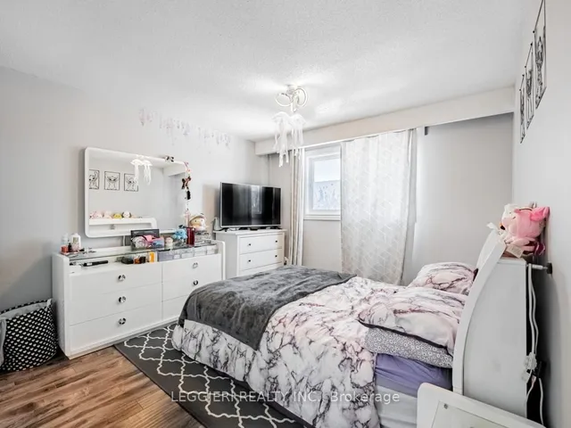 Additional property image - 6849 Darcel Ave