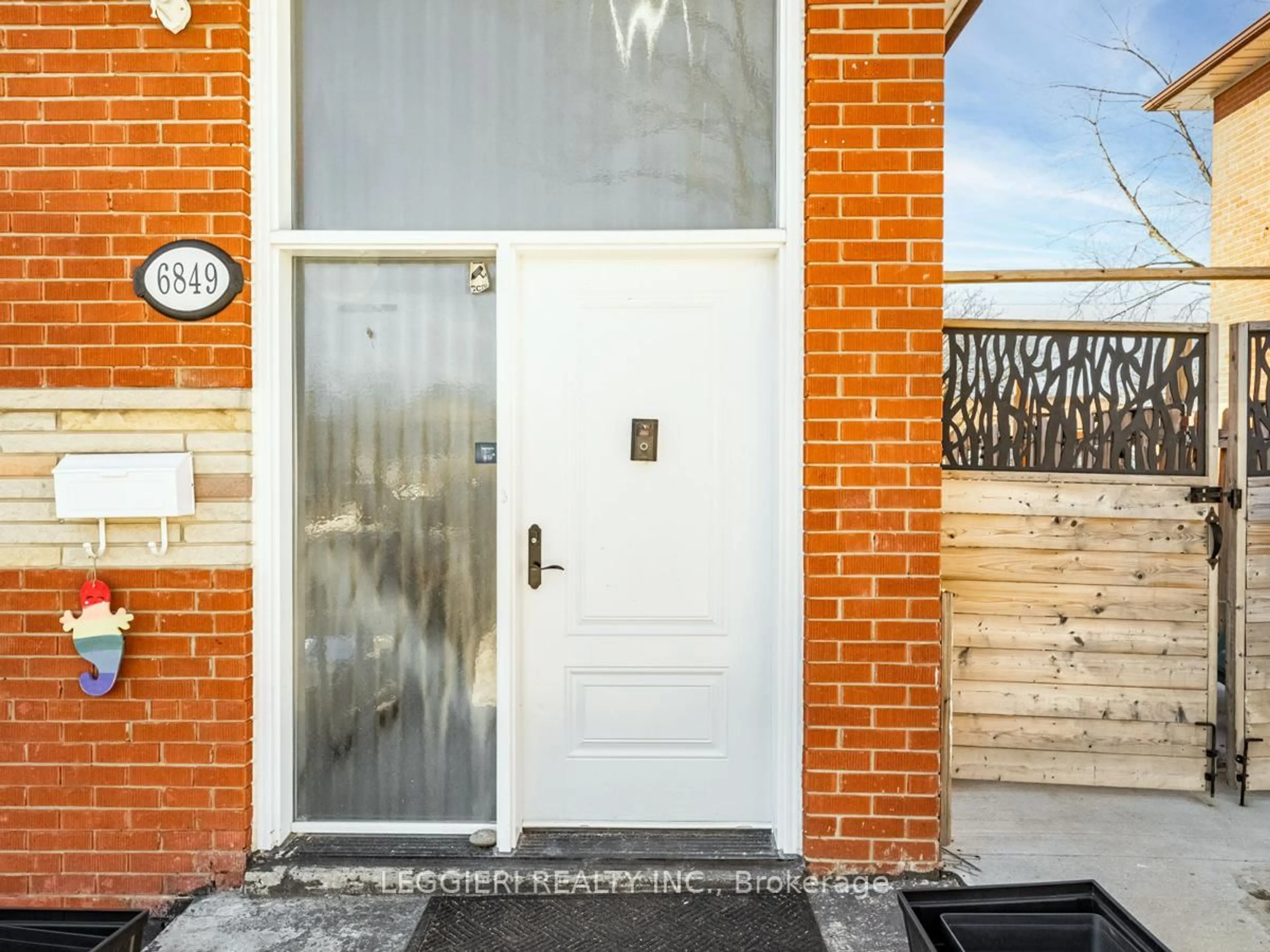 Home with brick exterior material, street for 6849 Darcel Ave, Mississauga Ontario L4T 2W6