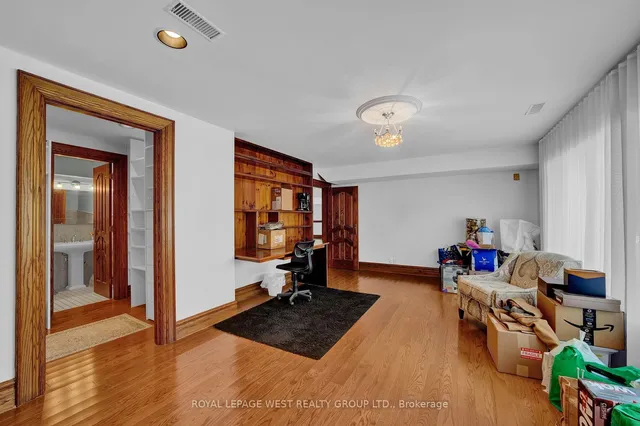 Additional property image - 415 The Kingsway N/A