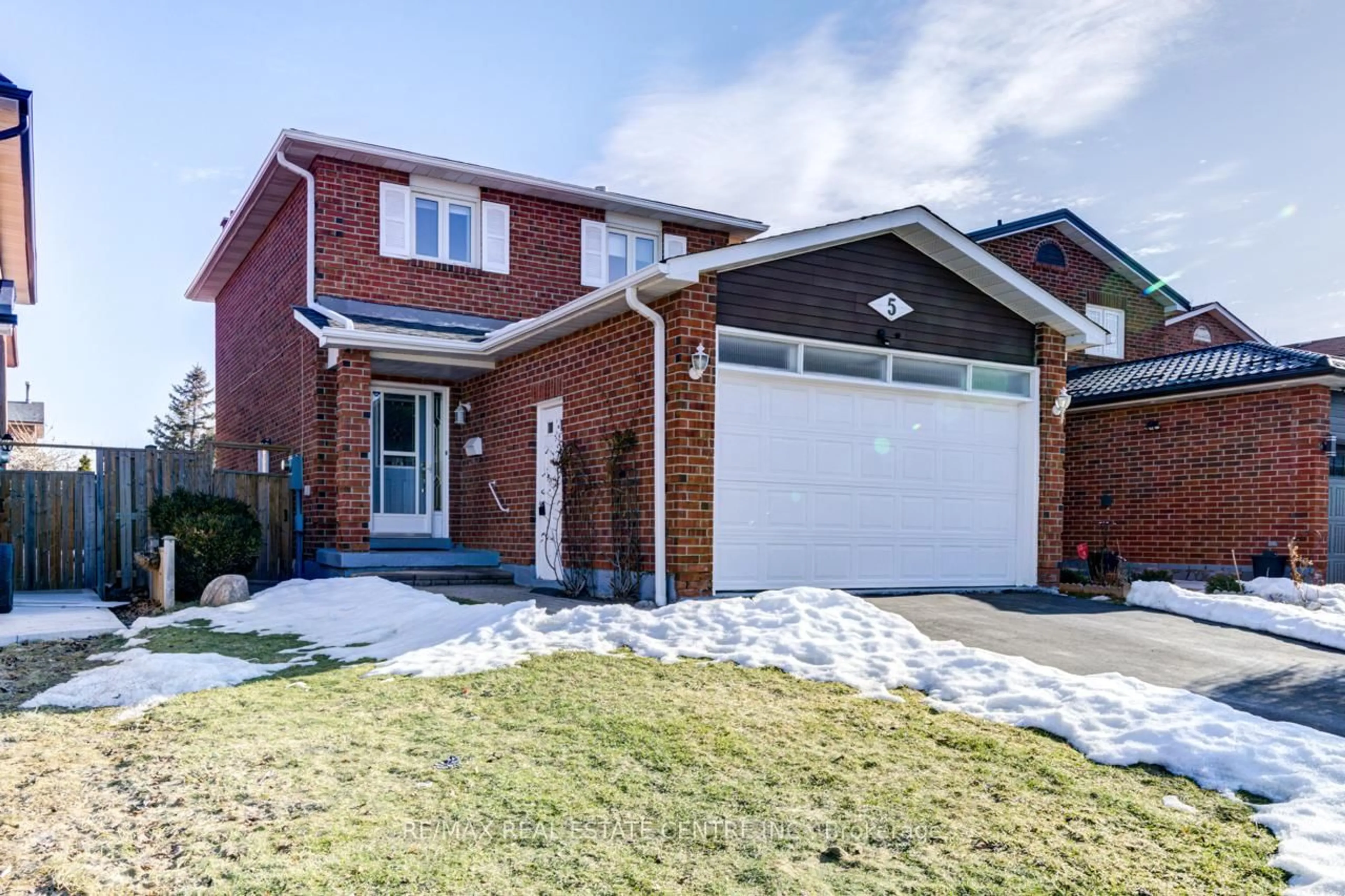 Home with brick exterior material, street for 5 ADAM St, Brampton Ontario L6Z 2S4