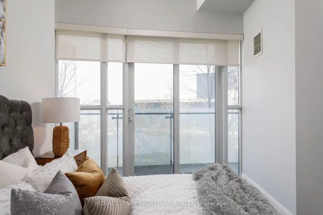 Additional property image - 50 Absolute Ave Unit 202