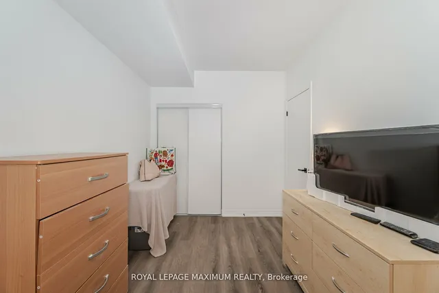 Additional property image - 408 Browns Line Unit 308