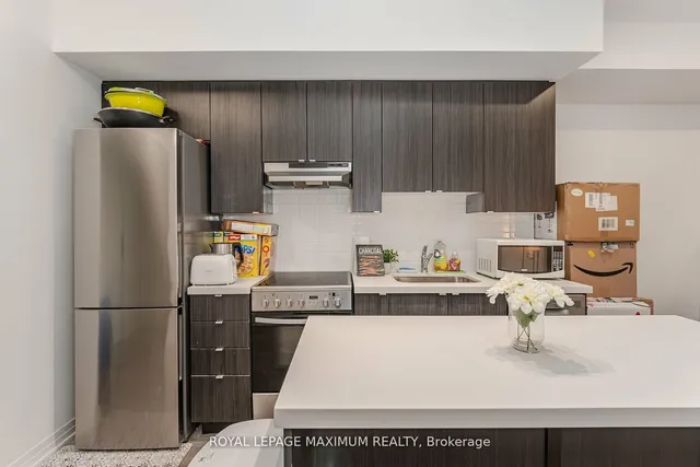 Additional property image - 408 Browns Line Unit 308