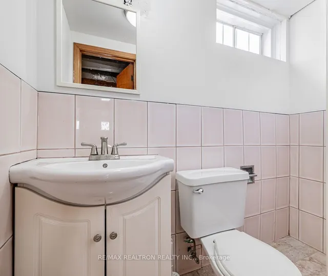 Additional property image - 103 Hullmar Dr
