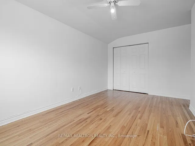 Additional property image - 103 Hullmar Dr