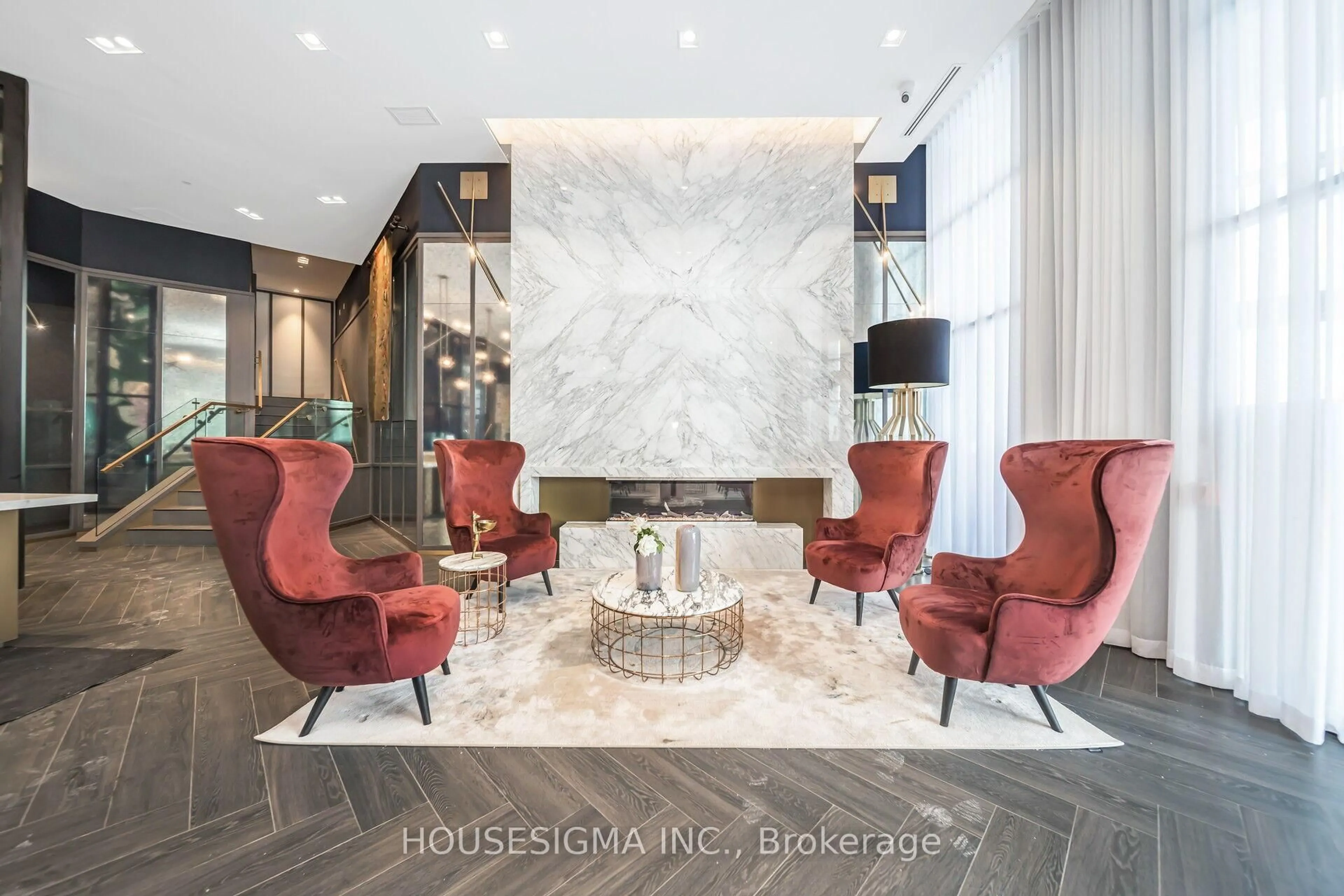 Lobby for 405 Dundas St #526, Oakville Ontario L6M 5P4