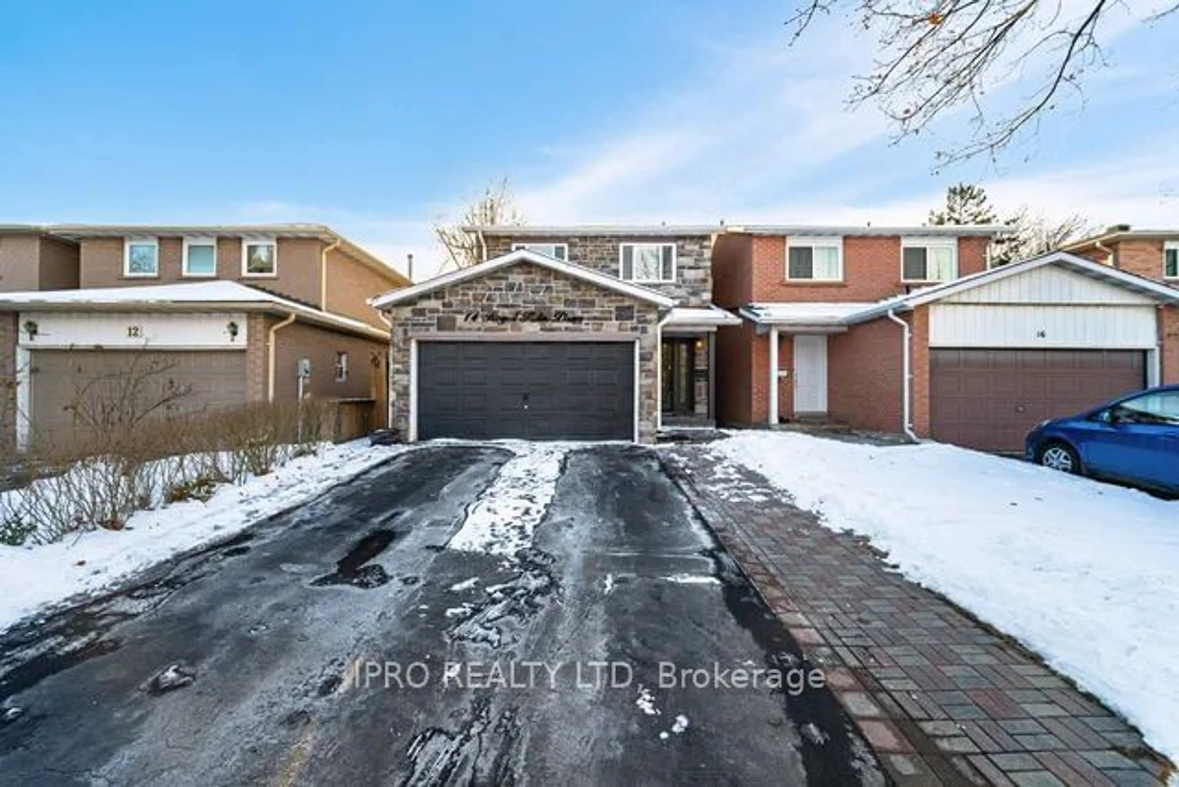 Home with brick exterior material, street for 14 Royal Palm Dr, Brampton Ontario L6Z 1P5