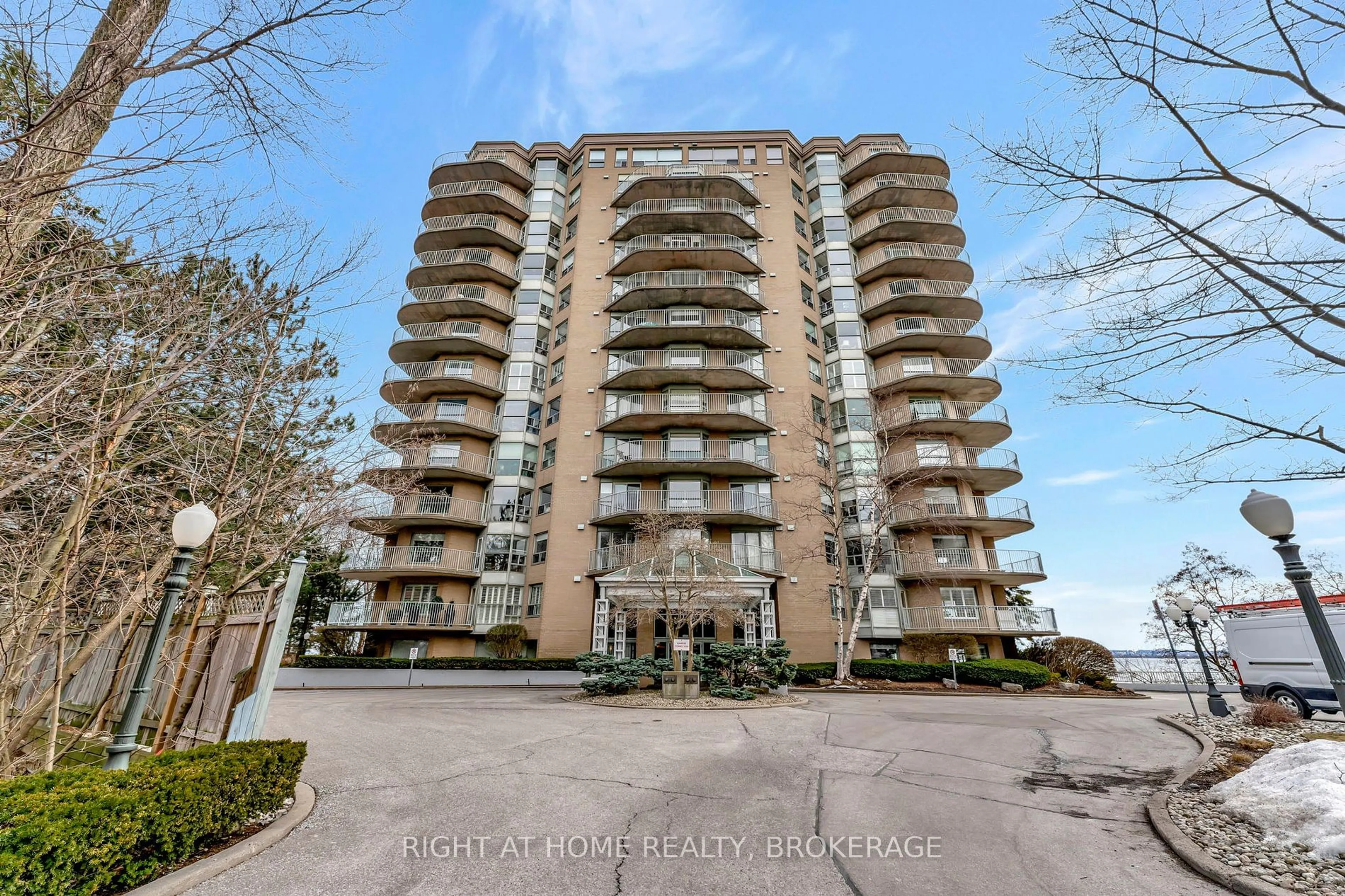 A pic from outside/outdoor area/front of a property/back of a property/a pic from drone, water/lake/river/ocean view for 2190 Lakeshore Rd #802, Burlington Ontario L7R 4K1