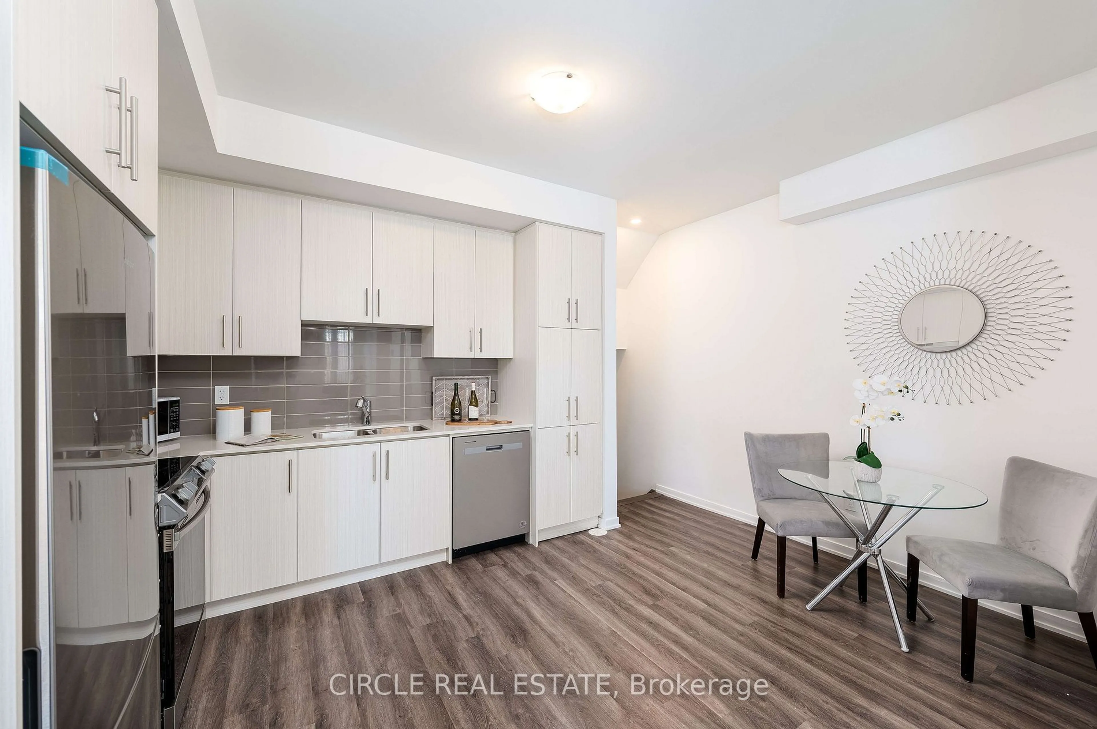 Open concept kitchen, unknown for 10 Lloyd Janes Lane #194, Toronto Ontario M8V 2C7