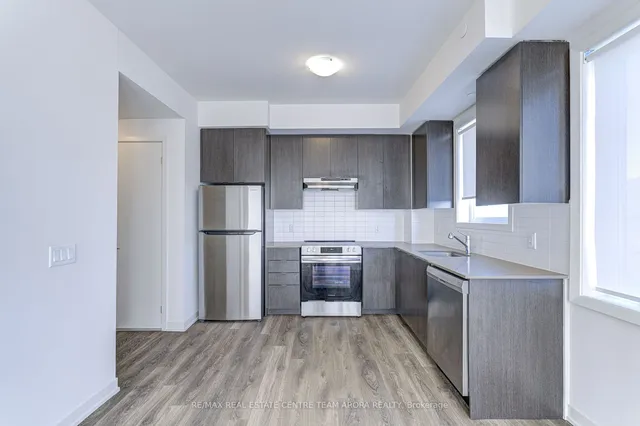 Additional image 9 of 62 Sky Harbour Dr Unit 405