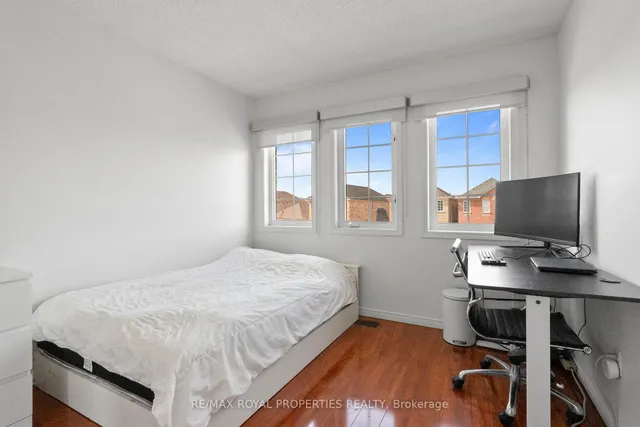 Additional property image - 17 Touchstone Dr