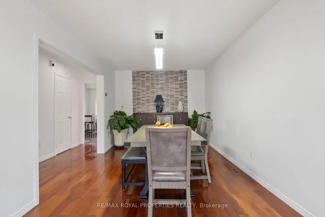 Additional property image - 17 Touchstone Dr