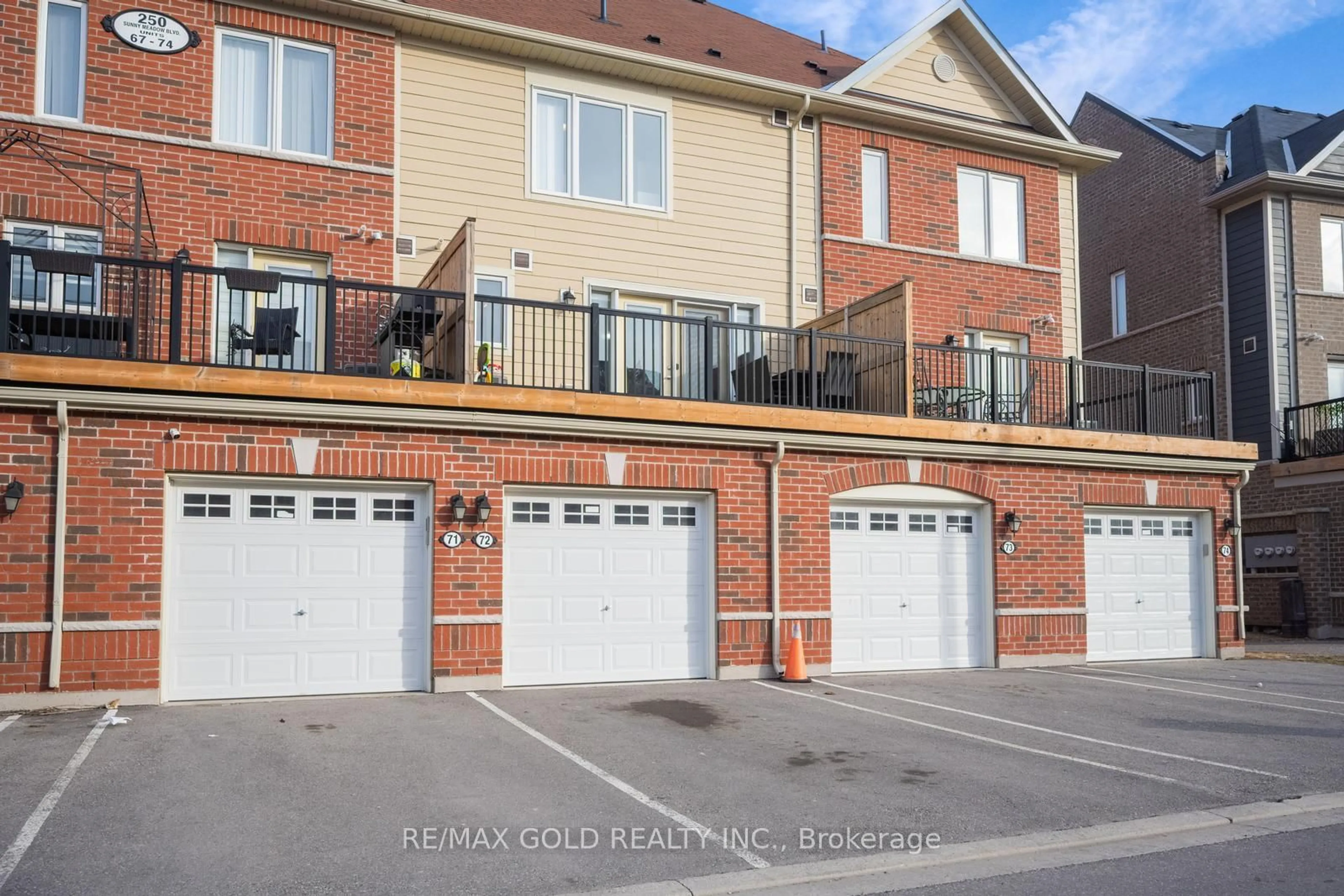 A pic from outside/outdoor area/front of a property/back of a property/a pic from drone, street for 250 Sunny Meadow Blvd ##72, Brampton Ontario L6R 3Y6