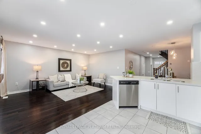 Additional property image - 624 Laking Terr