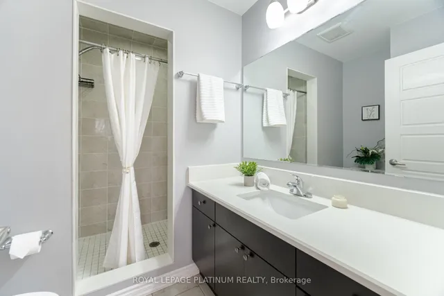 Additional property image - 624 Laking Terr