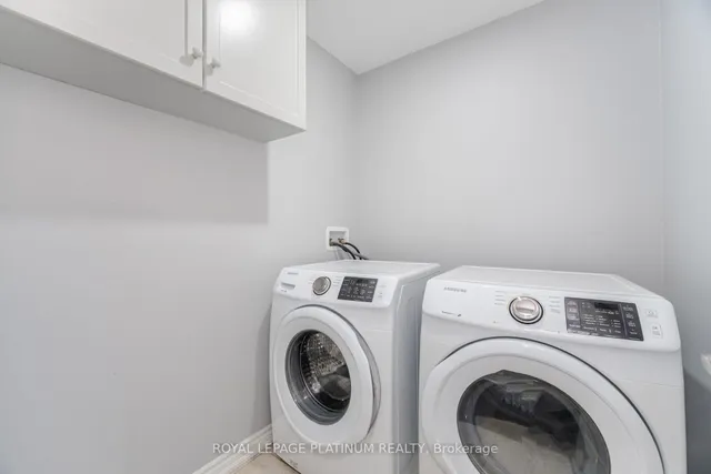 Additional property image - 624 Laking Terr