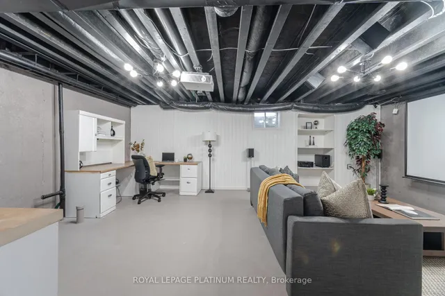 Additional property image - 624 Laking Terr
