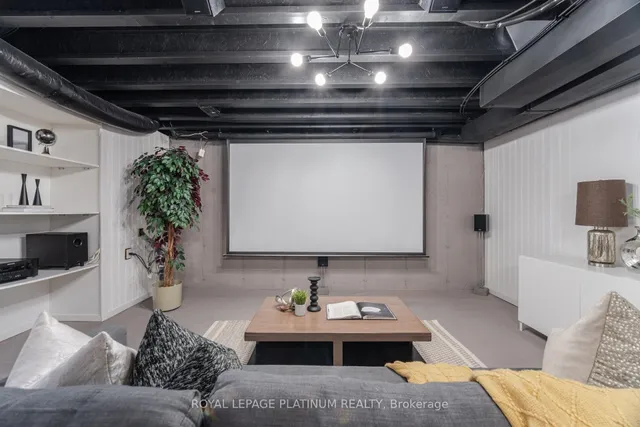 Additional property image - 624 Laking Terr