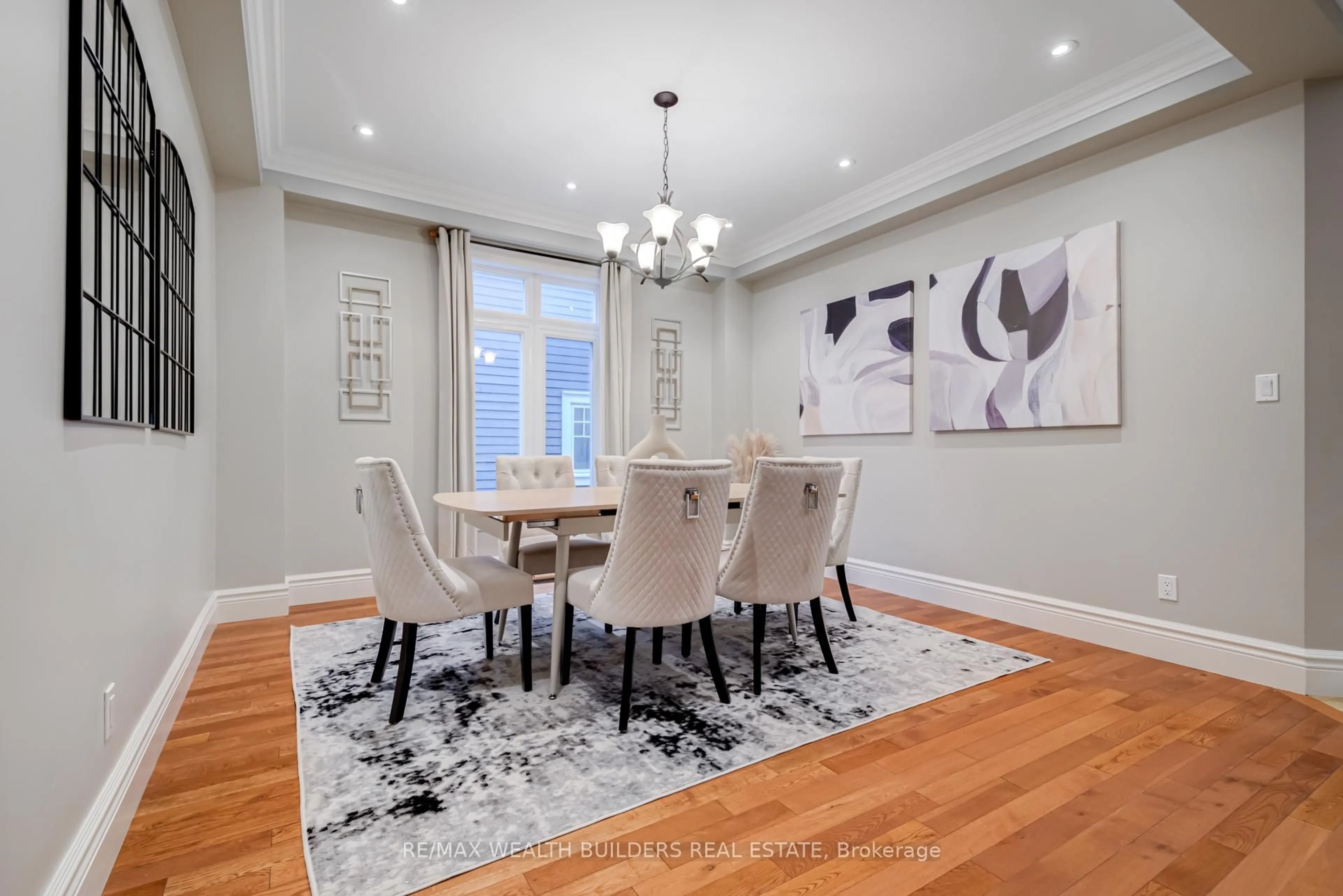 Dining room, unknown for 19 Mervyn Ave, Toronto Ontario M9B 1M9