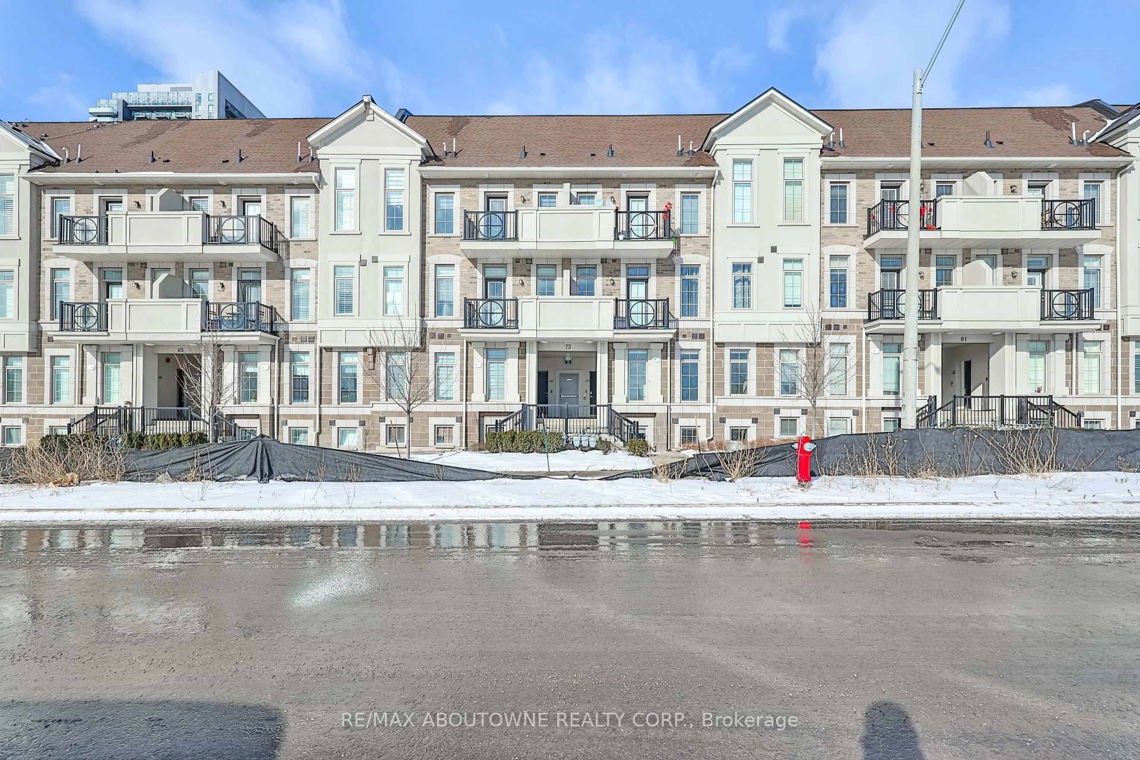 Unknown for 73 Armdale Rd #39, Mississauga Ontario L4Z 0C7