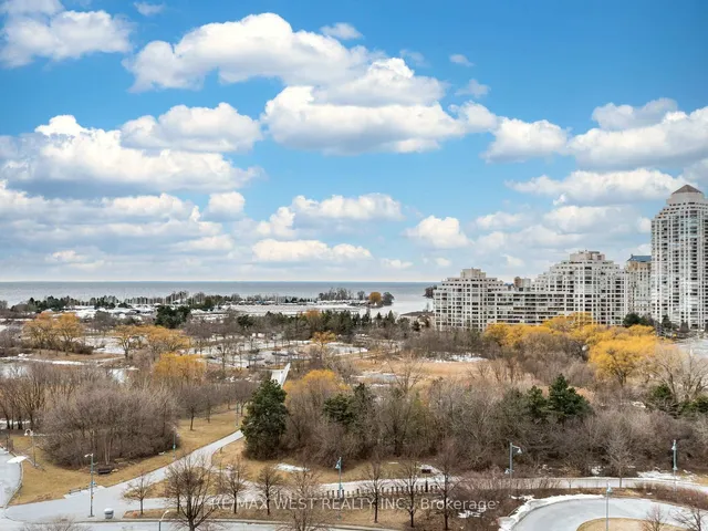 Additional property image - 30 Shore Breeze Dr Unit 923