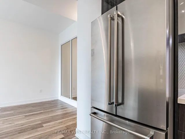 Additional property image - 30 Shore Breeze Dr Unit 923