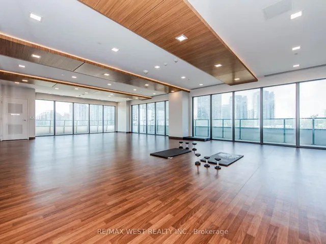 Additional property image - 30 Shore Breeze Dr Unit 923