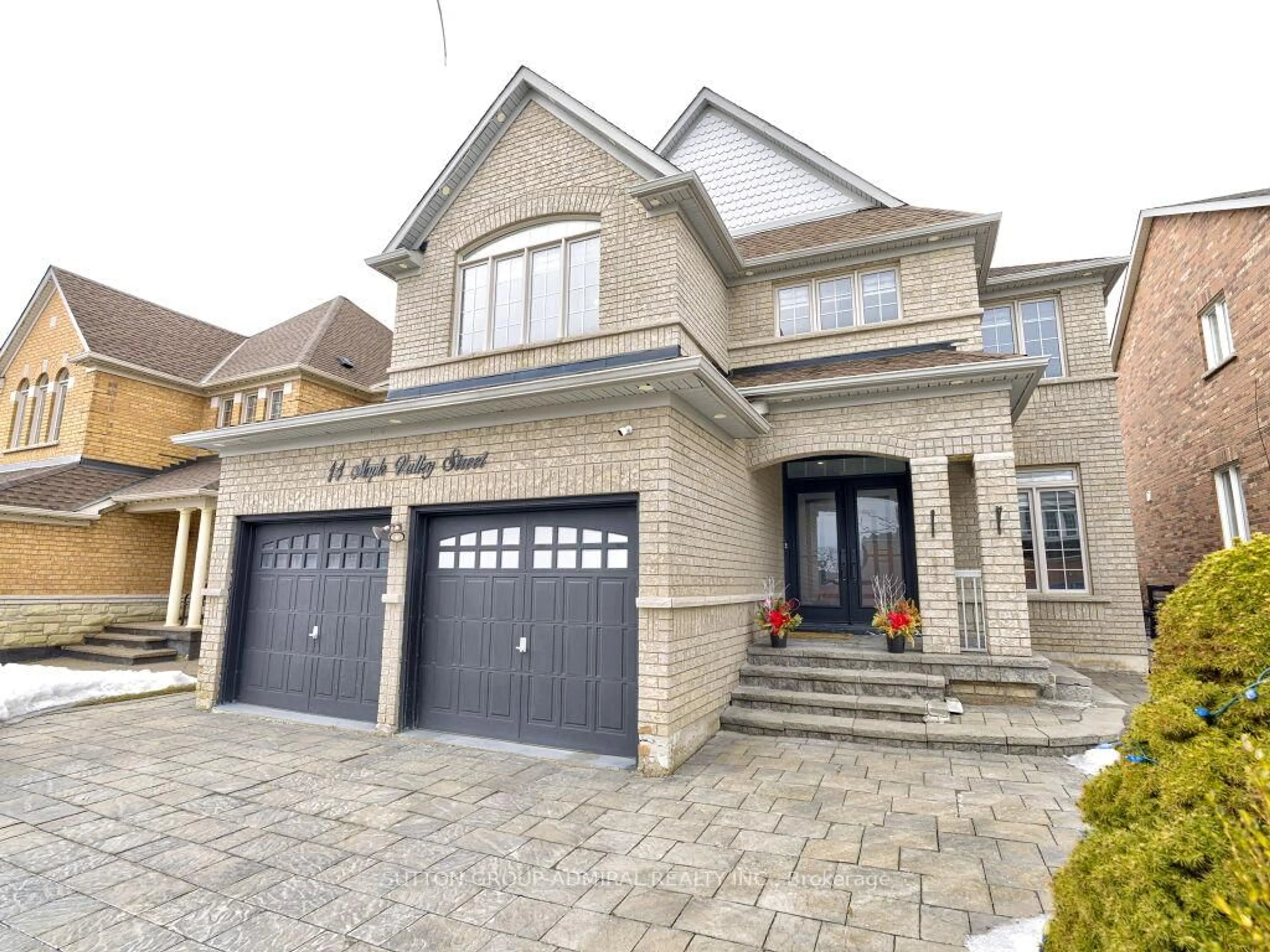 Home with brick exterior material, street for 14 Maple Valley St, Brampton Ontario L6P 2E7