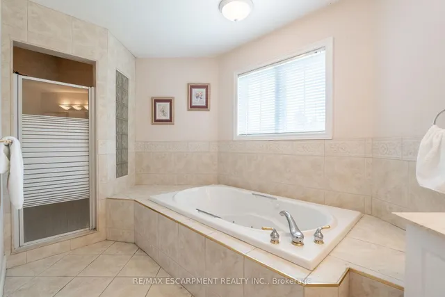 Additional property image - 1401 Tamworth Crt