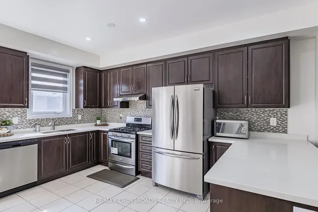 Additional property image - 120 Sea Drifter Cres