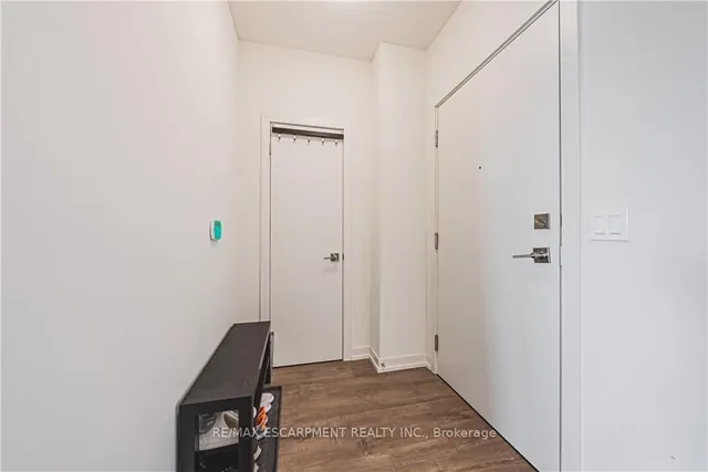 Additional property image - 2093 Fairview St Unit 2001