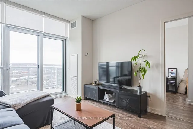 Additional property image - 2093 Fairview St Unit 2001