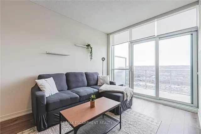 Additional property image - 2093 Fairview St Unit 2001