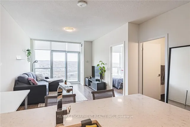 Additional property image - 2093 Fairview St Unit 2001