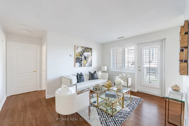 Additional property image - 3 Dayspring Circ Unit 204