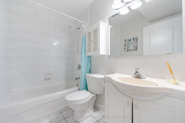 Additional property image - 3 Dayspring Circ Unit 204