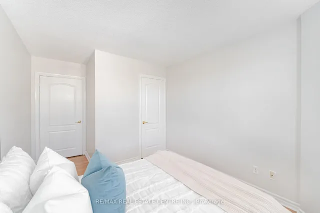 Additional property image - 3 Dayspring Circ Unit 204