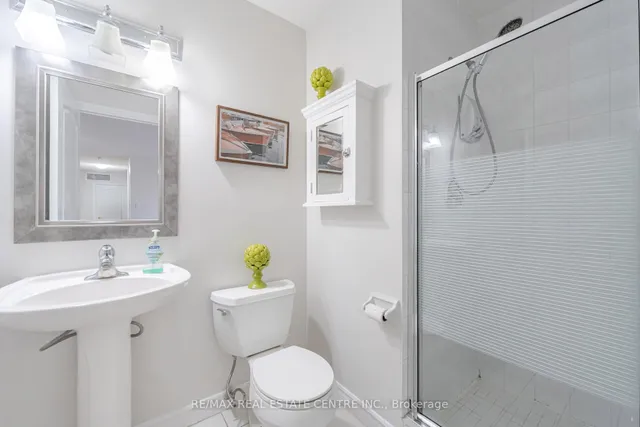 Additional property image - 3 Dayspring Circ Unit 204