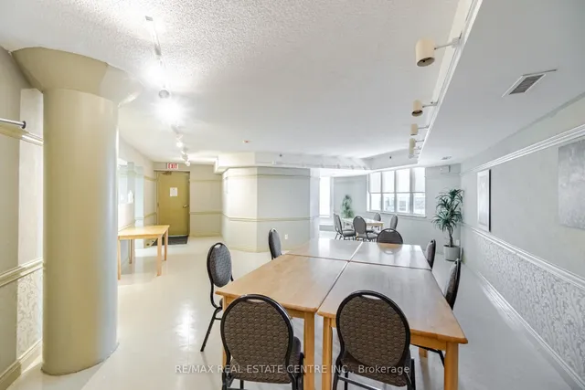 Additional property image - 3 Dayspring Circ Unit 204