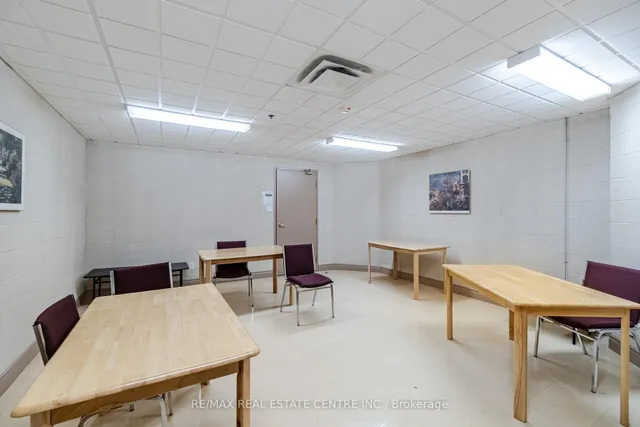 Additional property image - 3 Dayspring Circ Unit 204