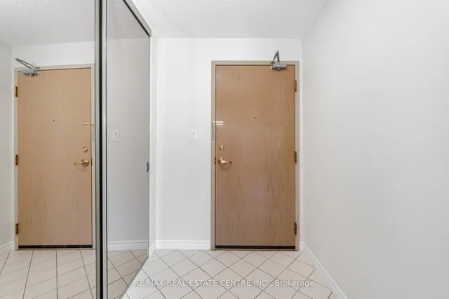 Additional property image - 3 Dayspring Circ Unit 204