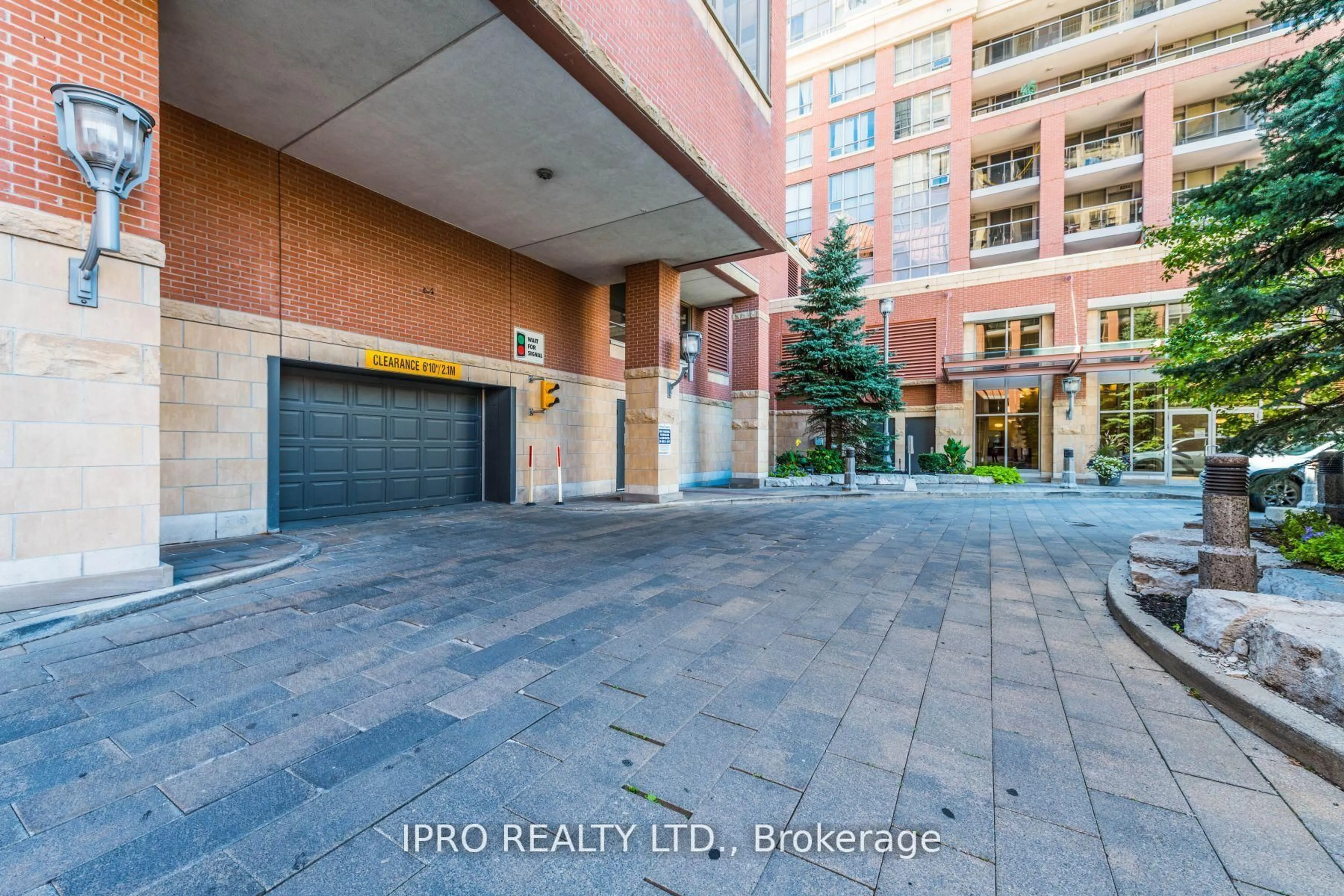 Unknown for 4090 Living Arts Dr #1006, Mississauga Ontario L5B 4M8