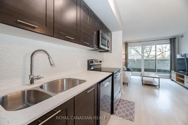 Additional property image - 2220 Lake Shore Blvd Unit 315