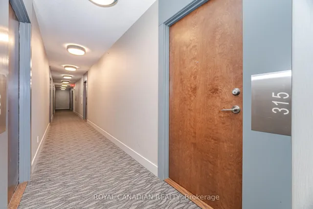 Additional property image - 2220 Lake Shore Blvd Unit 315
