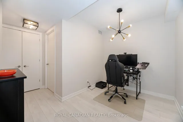 Additional property image - 2220 Lake Shore Blvd Unit 315