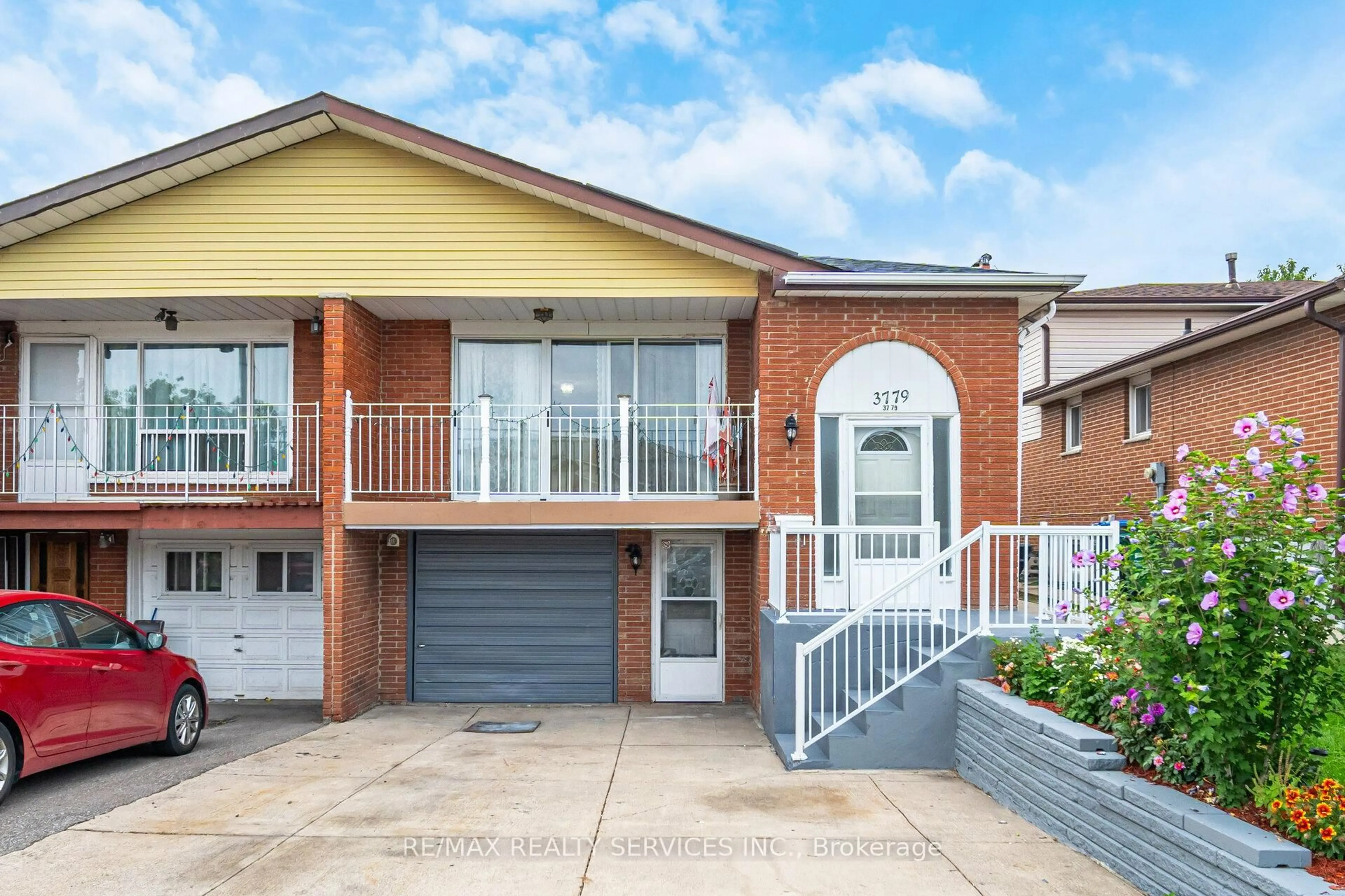 Home with brick exterior material, street for 3779 Keenan Cres, Mississauga Ontario L4T 3M1