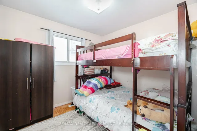 Additional property image - 3779 Keenan Cres